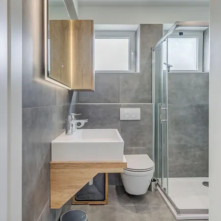 Daire Mambo 1-bedroom Luxury - Downtown Split